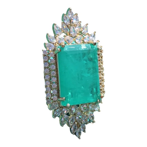 Luxury Oversized Simulated Colombian Emerald Ring Sz 7 - Picture 2 of 16
